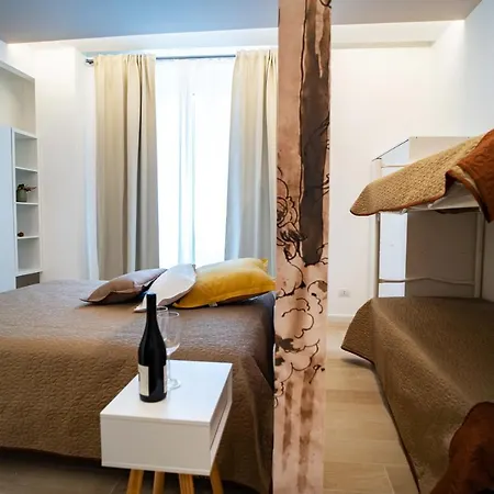 Bed and Breakfast L' Angolo Dei Poeti - Μπάρι