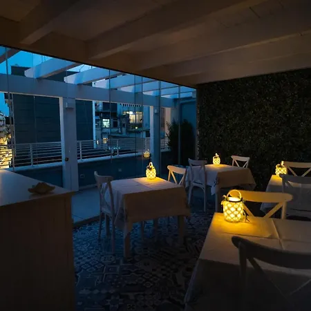 L' Angolo Dei Poeti - 4*