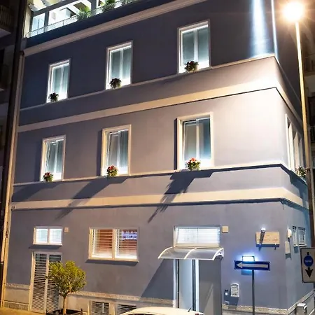 B&B L' Angolo Dei Poeti -