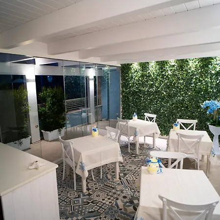 B&B L' Angolo Dei Poeti -