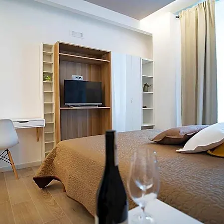 Bed & Breakfast L' Angolo Dei Poeti -