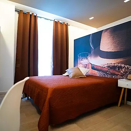 L' Angolo Dei Poeti - B&B