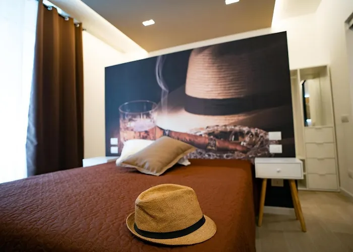 L' Angolo Dei Poeti - 4*